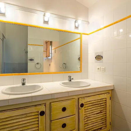 Les Hauts De Pavellone By Interhome *