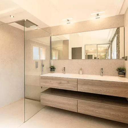 Les Hauts De Pavellone By Interhome *